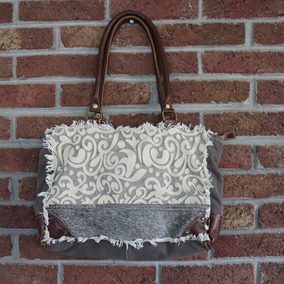 Myra Bag / Purse * Zippered * EUC - Picture 1 of 12